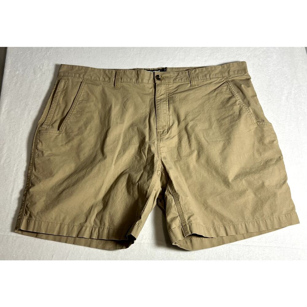 Mountain Khakis Mens Tan 42 x 8 Classic Fit Shorts Cotton Hike Outdoor